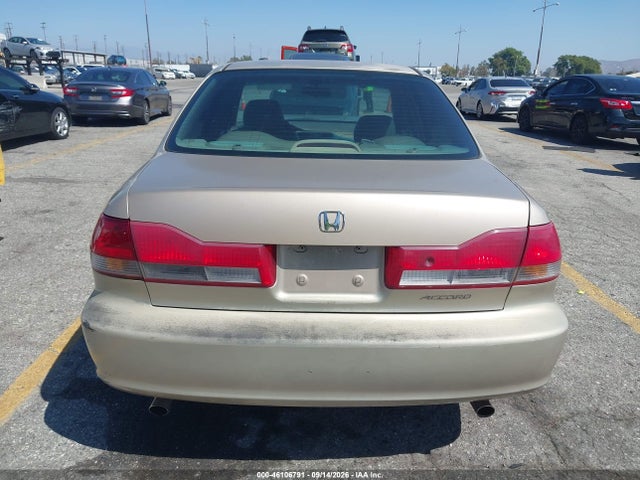2001 Honda Accord 3.0 Ex მანქანა იყიდება აუქციონზე, vin: 1HGCG16511A038612, აუქციონის ნომერი: 46106791