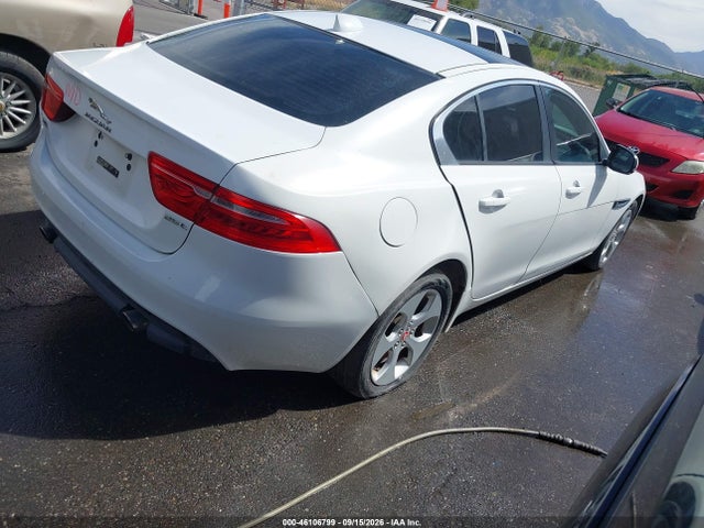 2017 Jaguar Xe 25t მანქანა იყიდება აუქციონზე, vin: SAJAR4BG3HA965079, აუქციონის ნომერი: 46106799