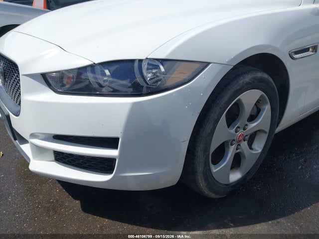 2017 Jaguar Xe 25t მანქანა იყიდება აუქციონზე, vin: SAJAR4BG3HA965079, აუქციონის ნომერი: 46106799