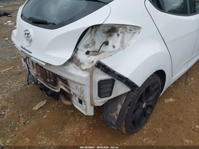 Auction sale of the 2015 Hyundai Veloster, vin: KMHTC6AD1FU225131, lot number: 46106847