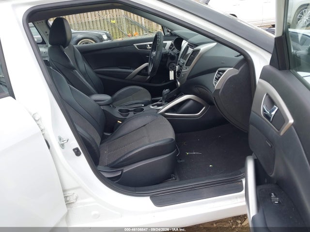 Auction sale of the 2015 Hyundai Veloster, vin: KMHTC6AD1FU225131, lot number: 46106847