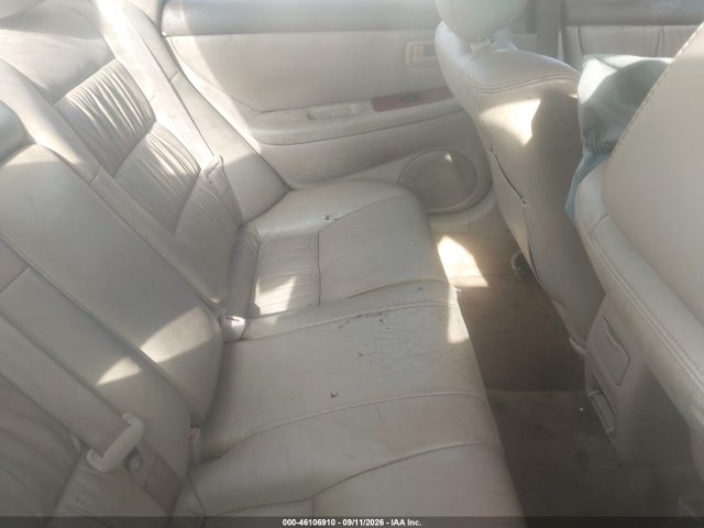 1999 Lexus Es 300 მანქანა იყიდება აუქციონზე, vin: JT8BF28G4X5055311, აუქციონის ნომერი: 46106910