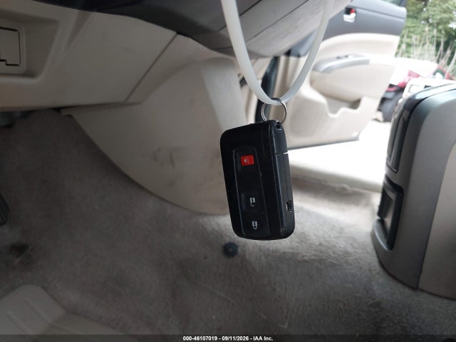 Продажа на аукционе авто 2005 Toyota Prius, vin: JTDKB20U453087697, номер лота: 46107019