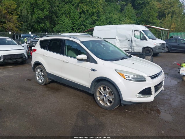 46107022 :رقم المزاد ، 1FMCU9JX4EUD13288 vin ، 2014 Ford Escape Titanium مزاد بيع