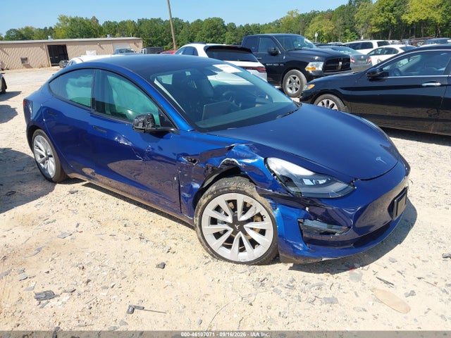 2021 Tesla Model 3 Standard Range Plus Rear-wheel Drive მანქანა იყიდება აუქციონზე, vin: 5YJ3E1EA8MF096635, აუქციონის ნომერი: 46107071