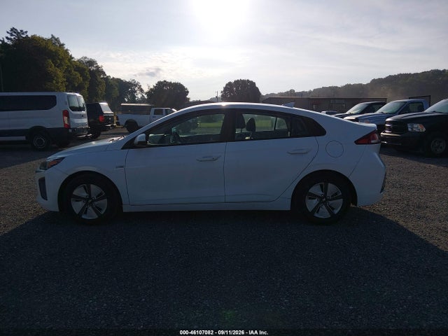 Продажа на аукционе авто 2020 Hyundai Ioniq Hybrid Blue, vin: KMHC65LC6LU221156, номер лота: 46107082