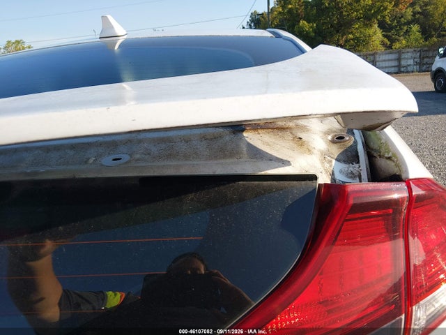 Продажа на аукционе авто 2020 Hyundai Ioniq Hybrid Blue, vin: KMHC65LC6LU221156, номер лота: 46107082