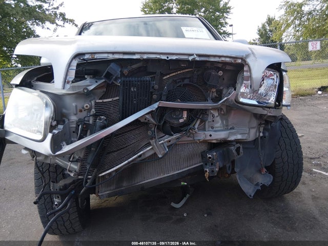 Aukcja sprzedaży 2001 Toyota Sequoia Limited V8, vin: 5TDBT48A11S002701, numer aukcji: 46107135