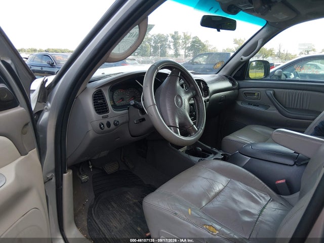 Aukcja sprzedaży 2001 Toyota Sequoia Limited V8, vin: 5TDBT48A11S002701, numer aukcji: 46107135
