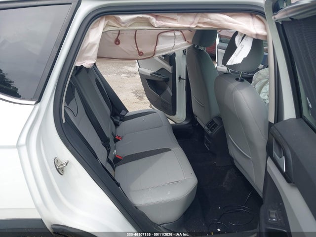 46107155 :رقم المزاد ، 3VVRX7B22NM063990 vin ، 2022 Volkswagen Taos 1.5t Se مزاد بيع