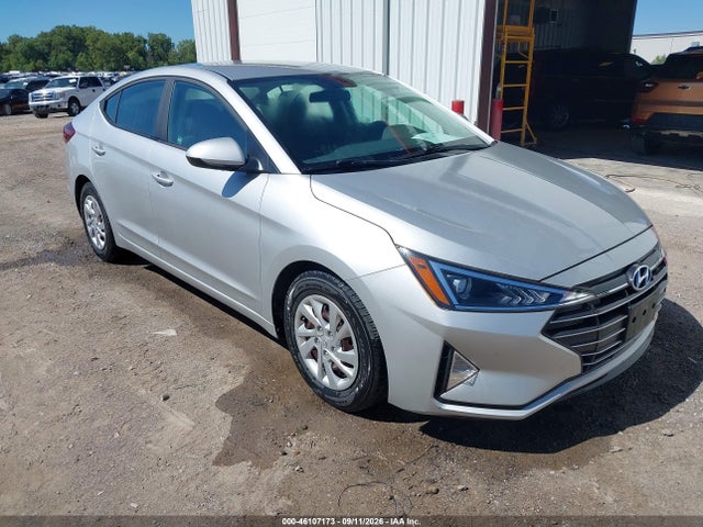 Продажа на аукционе авто 2019 Hyundai Elantra Se, vin: 5NPD74LF7KH482816, номер лота: 46107173
