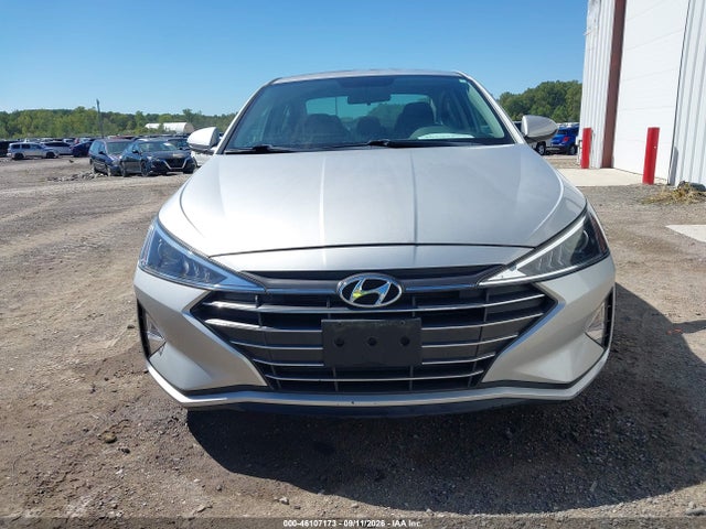 Продажа на аукционе авто 2019 Hyundai Elantra Se, vin: 5NPD74LF7KH482816, номер лота: 46107173