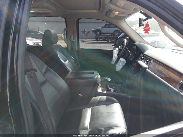 Продажа на аукционе авто 2008 Chevrolet Tahoe Ltz, vin: 1GNFK13058R277294, номер лота: 46107227