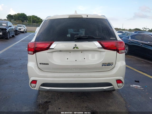 2018 Mitsubishi Outlander Phev Sel მანქანა იყიდება აუქციონზე, vin: JA4J24A5XJZ027973, აუქციონის ნომერი: 46107251