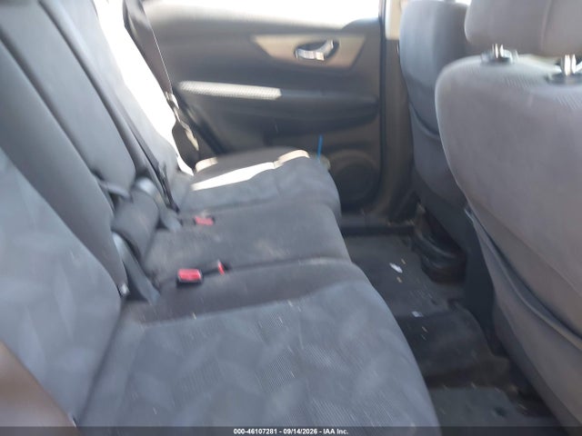 46107281 :رقم المزاد ، KNMAT2MV0GP613749 vin ، 2016 Nissan Rogue S مزاد بيع