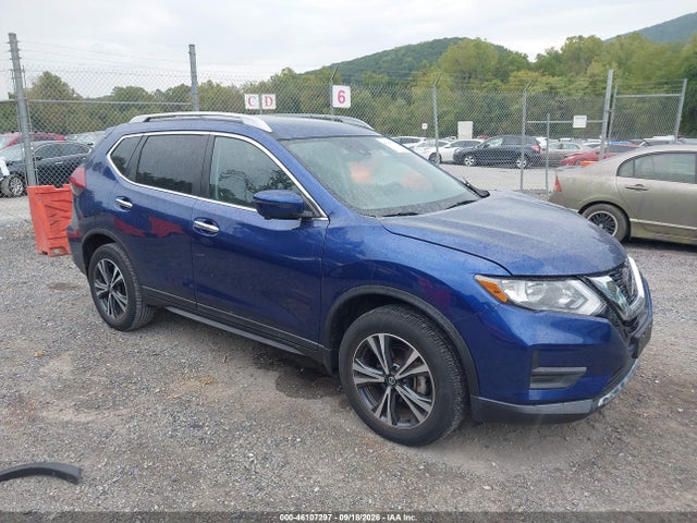 46107297 :رقم المزاد ، 5N1AT2MV9LC797389 vin ، 2020 Nissan Rogue Sv Intelligent Awd مزاد بيع