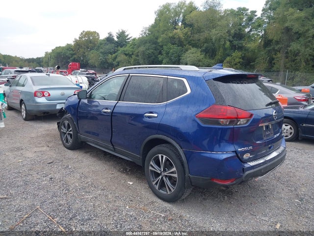 46107297 :رقم المزاد ، 5N1AT2MV9LC797389 vin ، 2020 Nissan Rogue Sv Intelligent Awd مزاد بيع