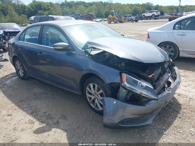 46107321 :رقم المزاد ، 3VWD17AJ4EM329378 vin ، 2014 Volkswagen Jetta 1.8t Se مزاد بيع