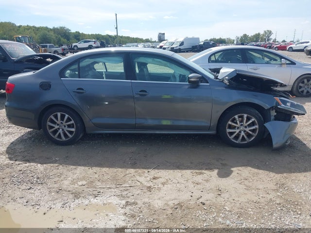 46107321 :رقم المزاد ، 3VWD17AJ4EM329378 vin ، 2014 Volkswagen Jetta 1.8t Se مزاد بيع