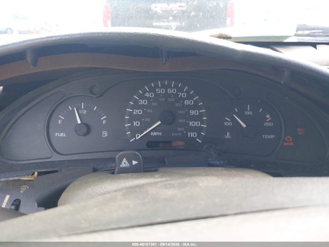 46107361 :رقم المزاد ، 1G1JC524217418523 vin ، 2001 Chevrolet Cavalier مزاد بيع
