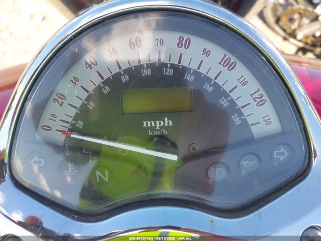 46107404 :رقم المزاد ، 1HFSC52054A104502 vin ، 2004 Honda Vt1300 S مزاد بيع