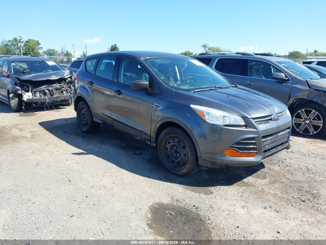46107417 :رقم المزاد ، 1FMCU0F74GUC20813 vin ، 2016 Ford Escape S مزاد بيع