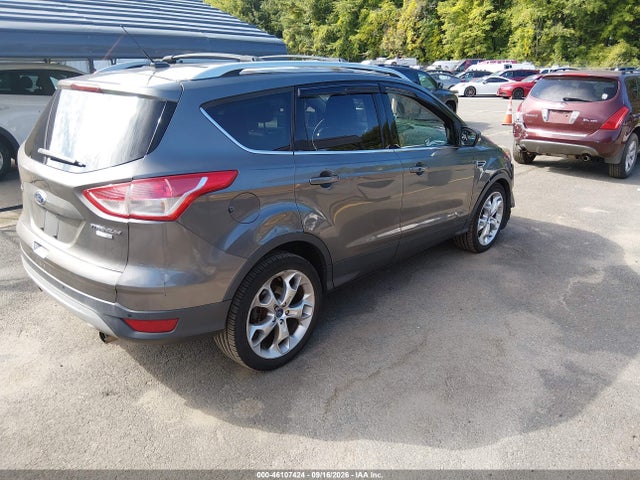 46107424 :رقم المزاد ، 1FMCU9J95DUB95722 vin ، 2013 Ford Escape Titanium مزاد بيع