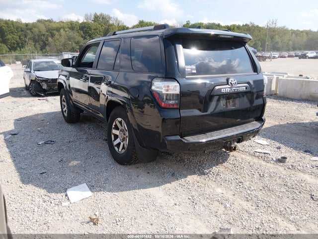 2016 Toyota 4runner Trail მანქანა იყიდება აუქციონზე, vin: JTEBU5JR5G5369792, აუქციონის ნომერი: 46107452