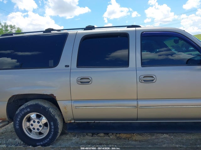46107488 :رقم المزاد ، 3GNFK16T0YG119600 vin ، 2000 Chevrolet Suburban K1500 مزاد بيع