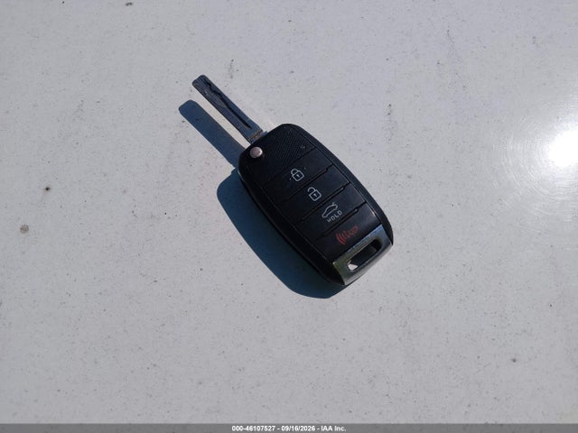 2015 Kia Optima Lx მანქანა იყიდება აუქციონზე, vin: 5XXGM4A79FG473988, აუქციონის ნომერი: 46107527