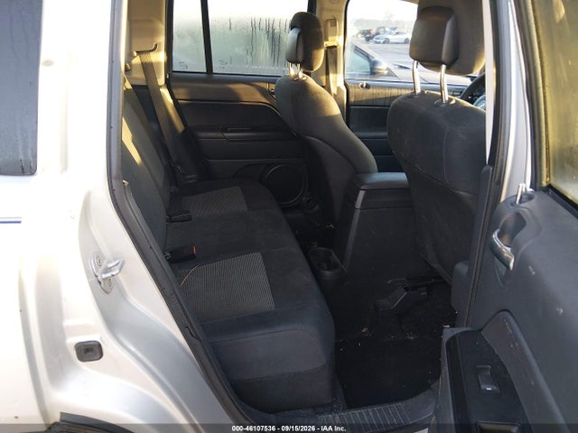 46107536 :رقم المزاد ، 1J4NT1FB2BD248879 vin ، 2011 Jeep Compass مزاد بيع