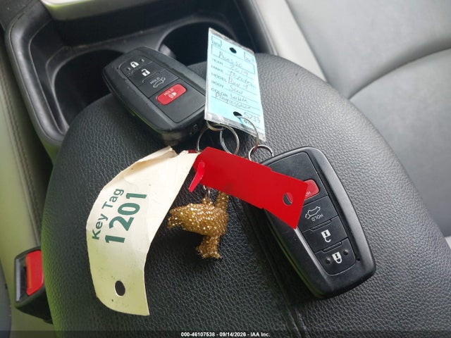 Продажа на аукционе авто 2019 Toyota Rav4 Xle Premium, vin: JTMA1RFV2KD017094, номер лота: 46107538
