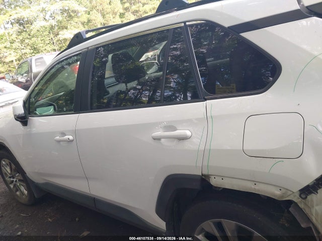 Продажа на аукционе авто 2019 Toyota Rav4 Xle Premium, vin: JTMA1RFV2KD017094, номер лота: 46107538