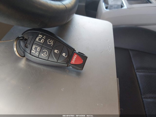 2013 Chrysler Town & Country Touring-l მანქანა იყიდება აუქციონზე, vin: 2C4RC1CG6DR509549, აუქციონის ნომერი: 46107603