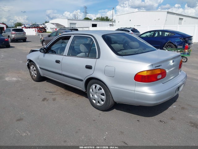 46107618 :رقم المزاد ، 1Y1SK52882Z426810 vin ، 2002 Chevrolet Prizm مزاد بيع