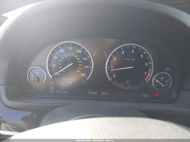 2012 Bmw 550i მანქანა იყიდება აუქციონზე, vin: WBAFR9C54CDX78923, აუქციონის ნომერი: 46107634