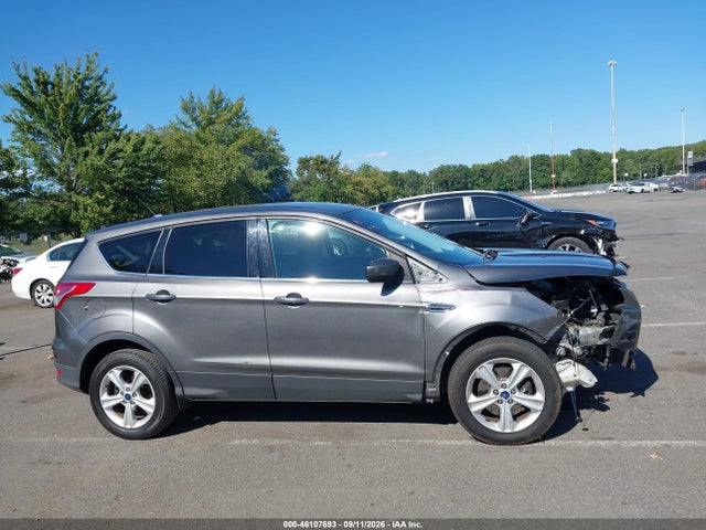 2014 Ford Escape Se მანქანა იყიდება აუქციონზე, vin: 1FMCU9GX5EUB75462, აუქციონის ნომერი: 46107693