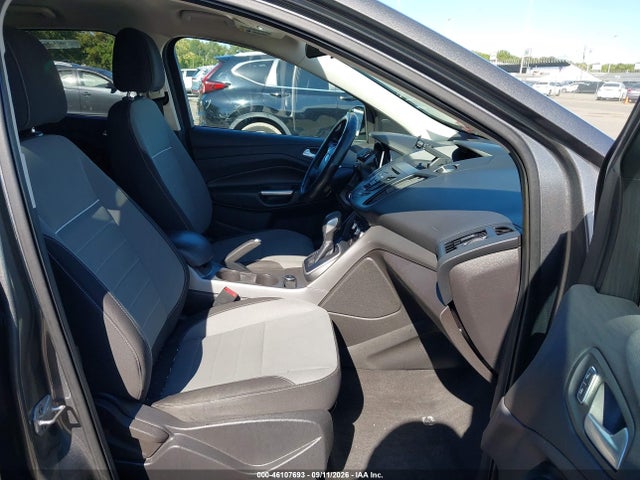 2014 Ford Escape Se მანქანა იყიდება აუქციონზე, vin: 1FMCU9GX5EUB75462, აუქციონის ნომერი: 46107693