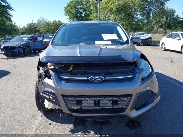 2014 Ford Escape Se მანქანა იყიდება აუქციონზე, vin: 1FMCU9GX5EUB75462, აუქციონის ნომერი: 46107693