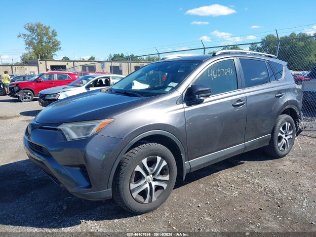 Продажа на аукционе авто 2017 Toyota Rav4 Le, vin: JTMBFREV9HJ140859, номер лота: 46107696