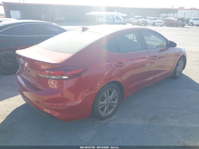 46107700 :رقم المزاد ، 5NPD84LF2HH018449 vin ، 2017 Hyundai Elantra Se مزاد بيع
