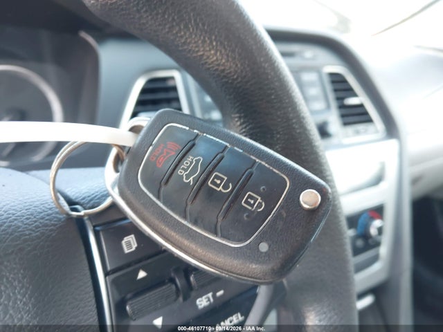 Продаж на аукціоні авто 2015 Hyundai Sonata Se, vin: 5NPE24AF2FH059167, номер лоту: 46107710