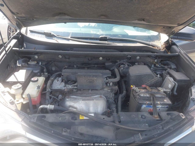 2017 Toyota Rav4 Le მანქანა იყიდება აუქციონზე, vin: JTMZFREV0HJ700542, აუქციონის ნომერი: 46107739