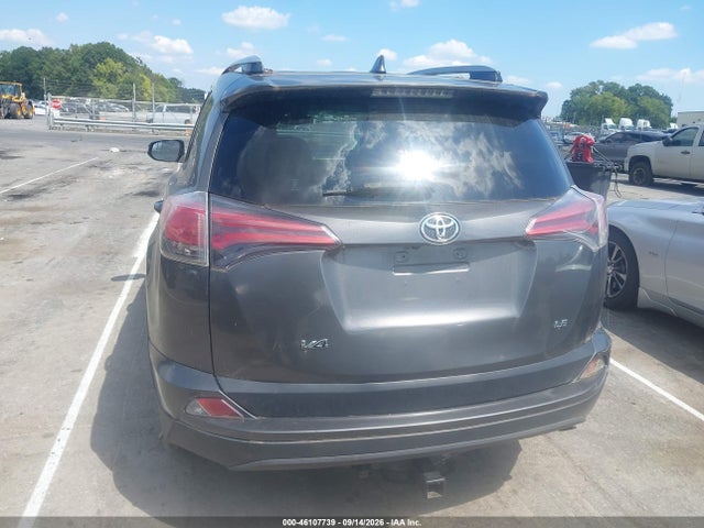 2017 Toyota Rav4 Le მანქანა იყიდება აუქციონზე, vin: JTMZFREV0HJ700542, აუქციონის ნომერი: 46107739