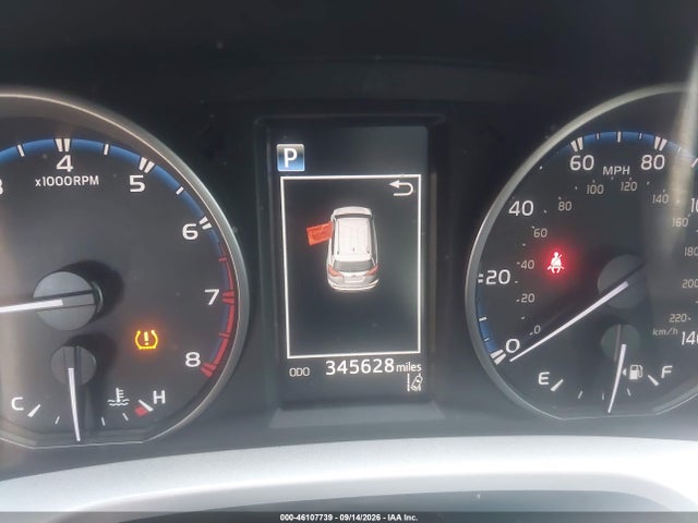 2017 Toyota Rav4 Le მანქანა იყიდება აუქციონზე, vin: JTMZFREV0HJ700542, აუქციონის ნომერი: 46107739