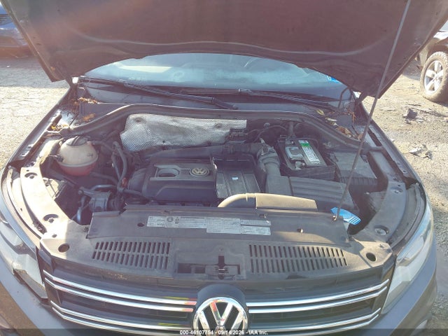 46107754 :رقم المزاد ، WVGBV7AX3CW004894 vin ، 2012 Volkswagen Tiguan Sel مزاد بيع