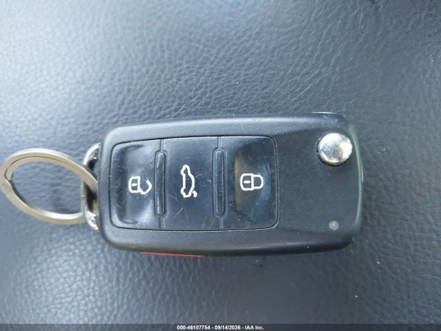 46107754 :رقم المزاد ، WVGBV7AX3CW004894 vin ، 2012 Volkswagen Tiguan Sel مزاد بيع