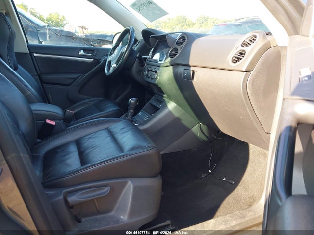 46107754 :رقم المزاد ، WVGBV7AX3CW004894 vin ، 2012 Volkswagen Tiguan Sel مزاد بيع