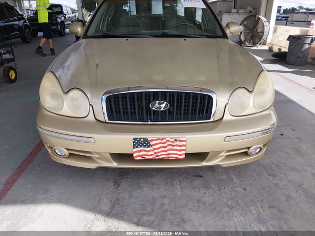 46107755 :رقم المزاد ، KMHWF35H14A015725 vin ، 2004 Hyundai Sonata Gls/lx مزاد بيع