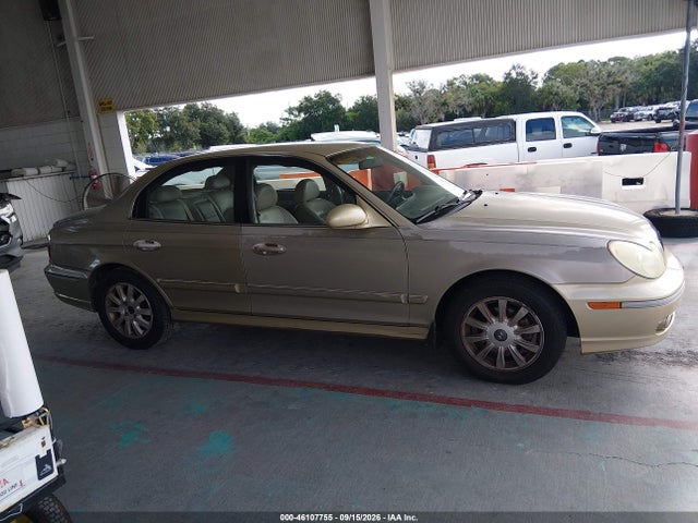 46107755 :رقم المزاد ، KMHWF35H14A015725 vin ، 2004 Hyundai Sonata Gls/lx مزاد بيع